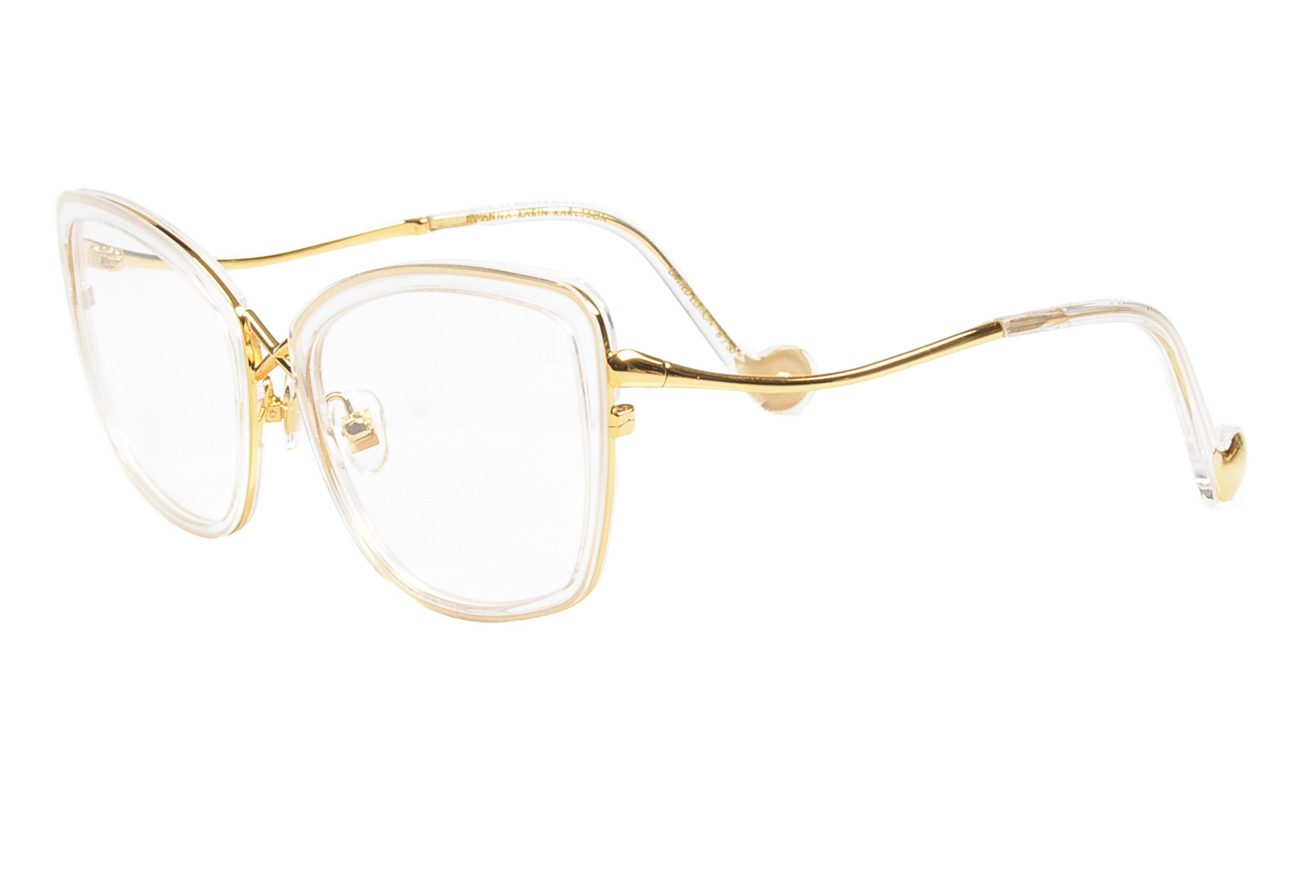 La Croix - ANNA-KARIN KARLSSON